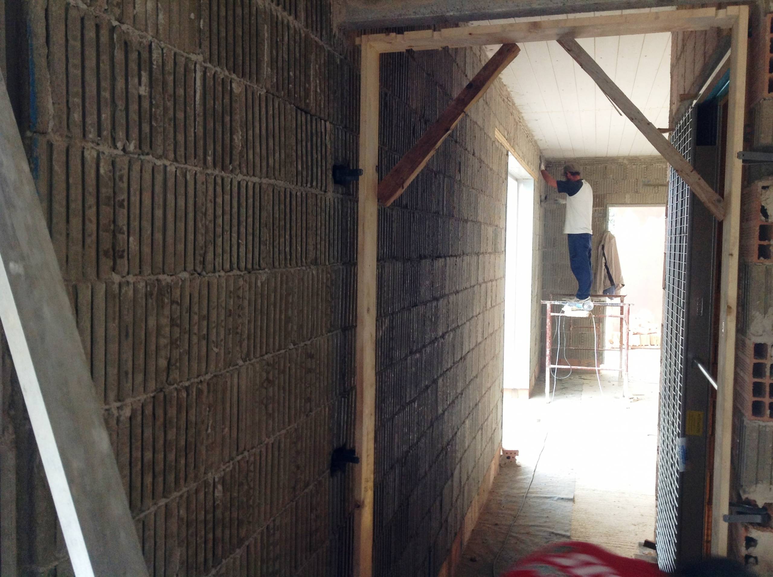 mattone in argilla cruda