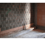 mattone in argilla cruda