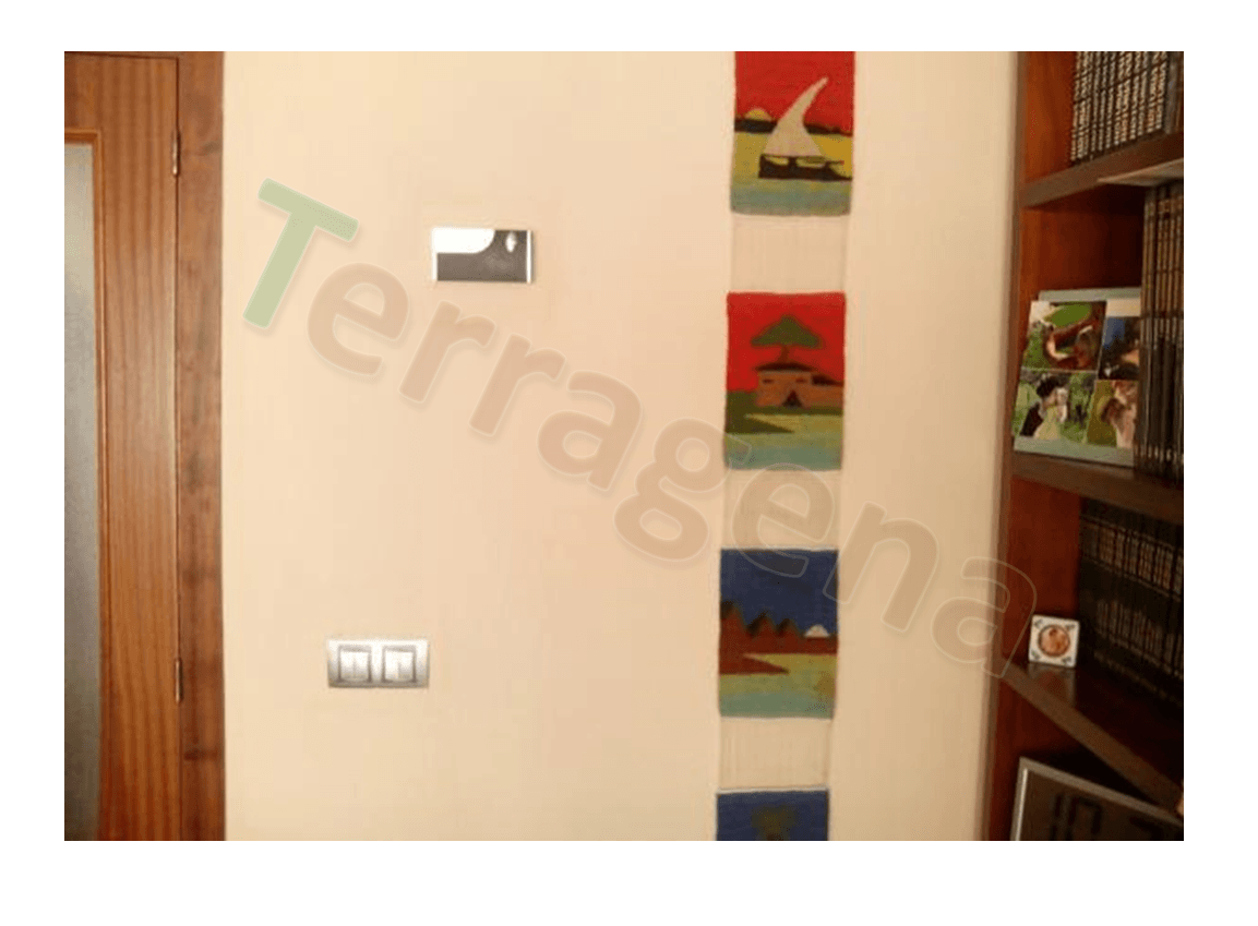 pittura in argilla rosa